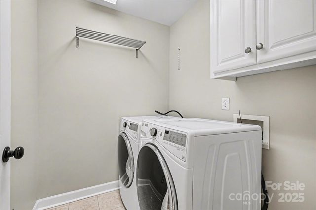 9529 Numenore Drive, Charlotte, NC 28269