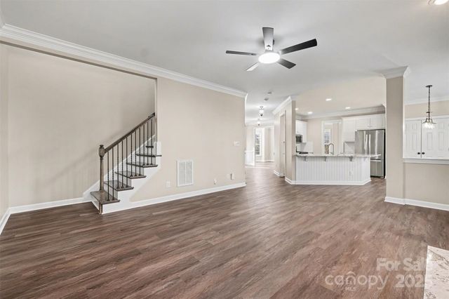 9529 Numenore Drive, Charlotte, NC 28269