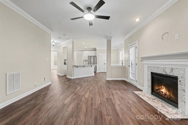 9529 Numenore Drive, Charlotte, NC 28269