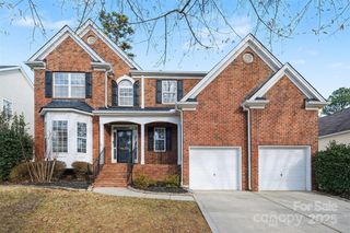 9529 Numenore Drive, Charlotte, NC 28269