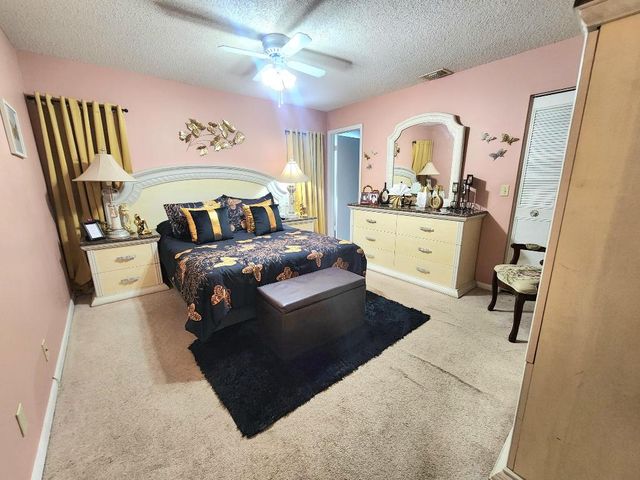 7235 Pine Bluff Drive, Lake Worth, FL 33467