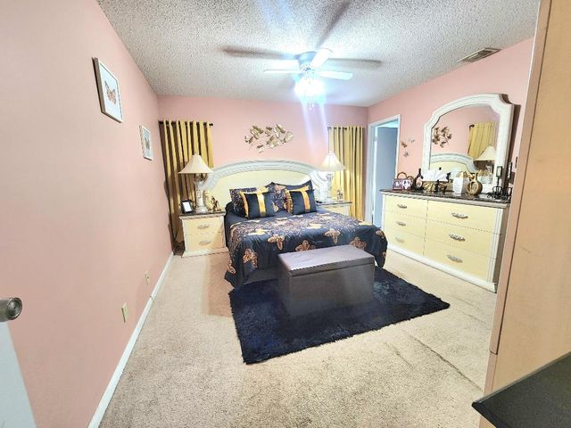 7235 Pine Bluff Drive, Lake Worth, FL 33467