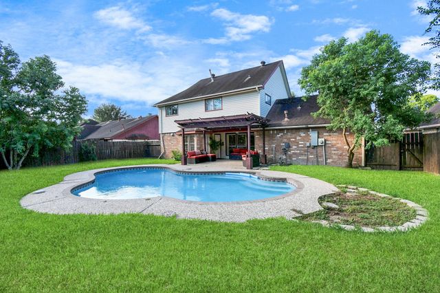 6827 La Puente Drive, Houston, TX 77083