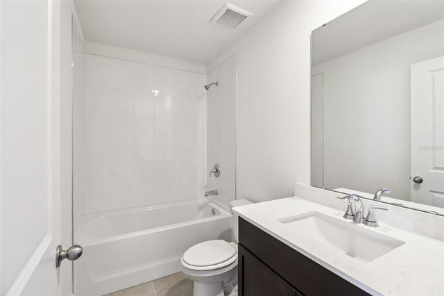 891 SUNSHOWER DRIVE, Lady Lake, FL 32159