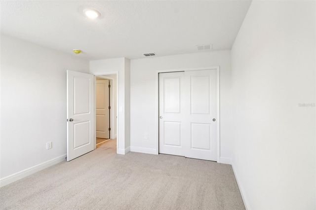 891 SUNSHOWER DRIVE, Lady Lake, FL 32159
