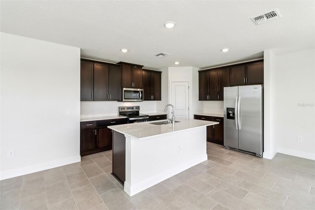891 SUNSHOWER DRIVE, Lady Lake, FL 32159
