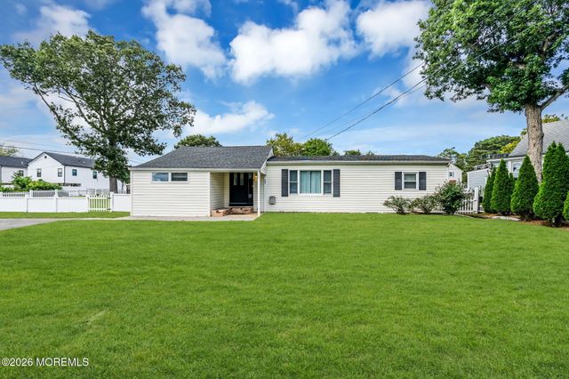53 Southwind Drive, Waretown, NJ 08758