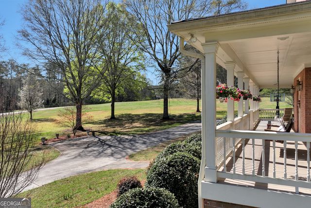 92 Cedar Valley Trail W, Winder, GA 30680