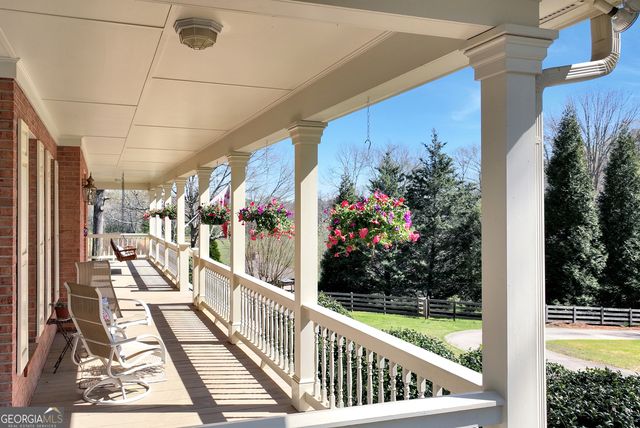 92 Cedar Valley Trail W, Winder, GA 30680
