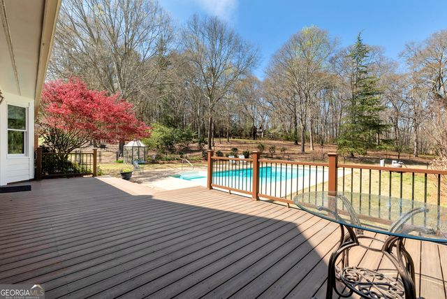 92 Cedar Valley Trail W, Winder, GA 30680