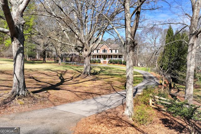 92 Cedar Valley Trail W, Winder, GA 30680