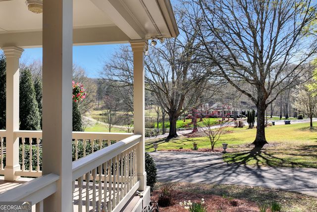 92 Cedar Valley Trail W, Winder, GA 30680