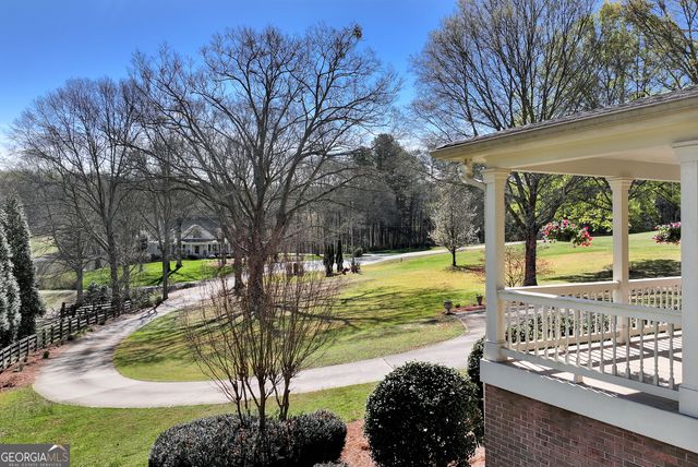 92 Cedar Valley Trail W, Winder, GA 30680