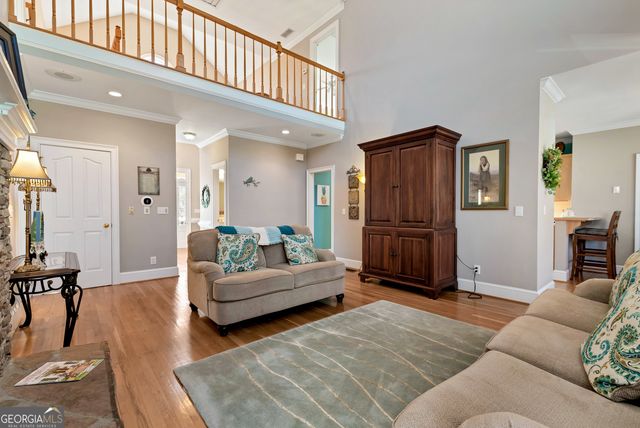 92 Cedar Valley Trail W, Winder, GA 30680