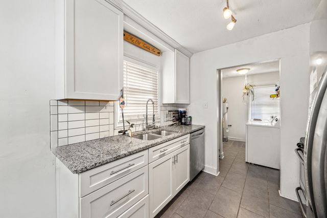 656 Sheridan Drive, Lexington, KY 40503