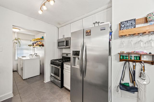 656 Sheridan Drive, Lexington, KY 40503