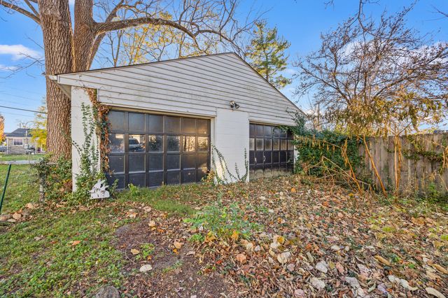 656 Sheridan Drive, Lexington, KY 40503