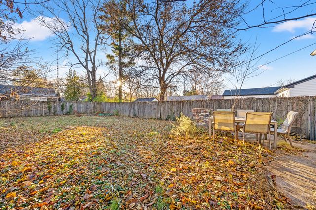 656 Sheridan Drive, Lexington, KY 40503