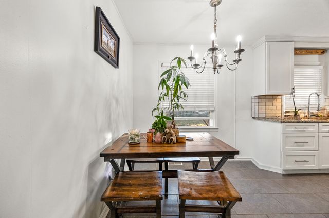 656 Sheridan Drive, Lexington, KY 40503