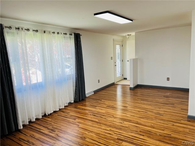 7 East Rouen, Cheektowaga, NY 14227