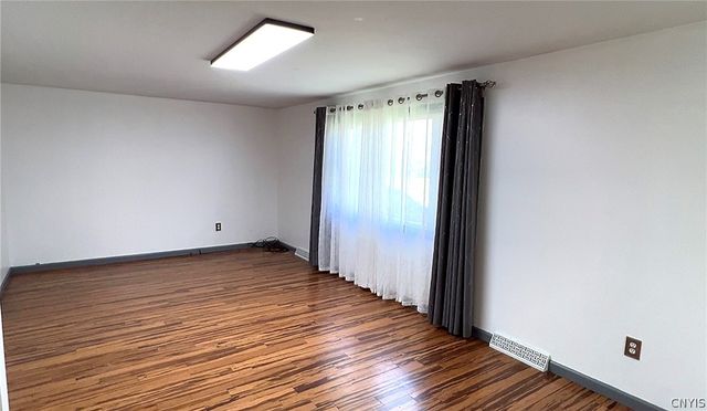 7 East Rouen, Cheektowaga, NY 14227