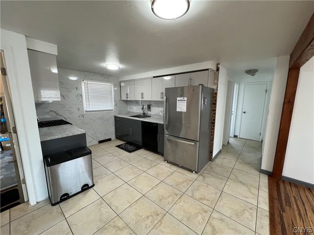 7 East Rouen, Cheektowaga, NY 14227