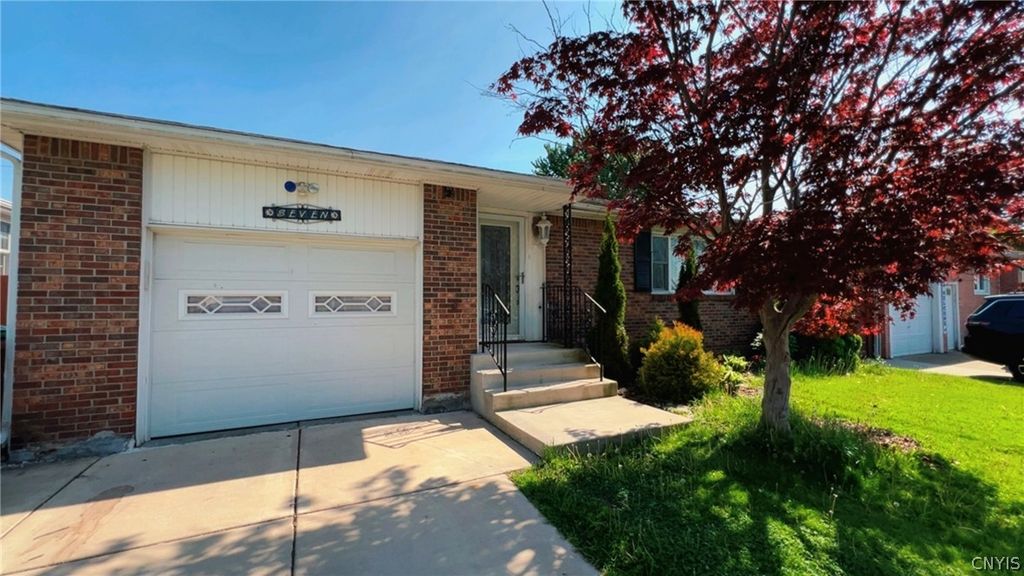 7 East Rouen, Cheektowaga, NY 14227