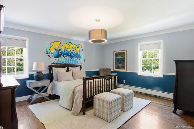 10 Stony Run Court, Dix Hills, NY 11746