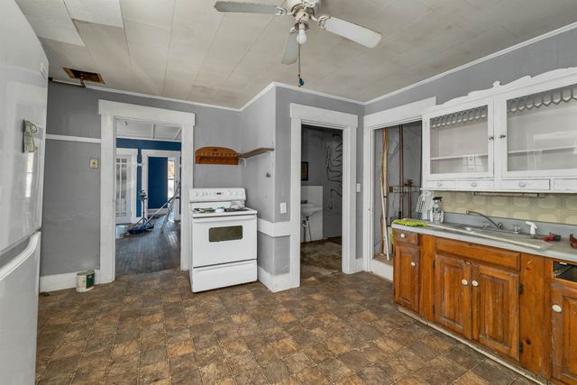 39 Elm Street, Lancaster, NH 03584