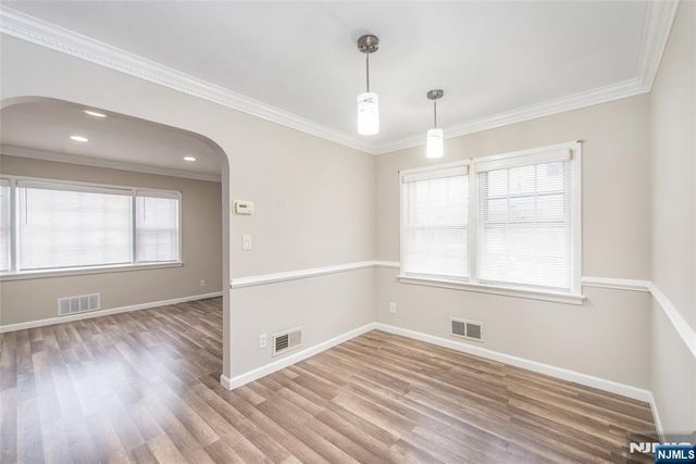 14 Hudson Street, Bergenfield, NJ 07621