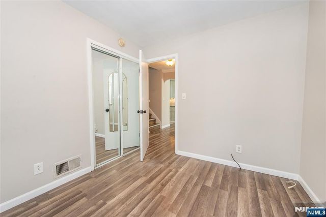 14 Hudson Street, Bergenfield, NJ 07621