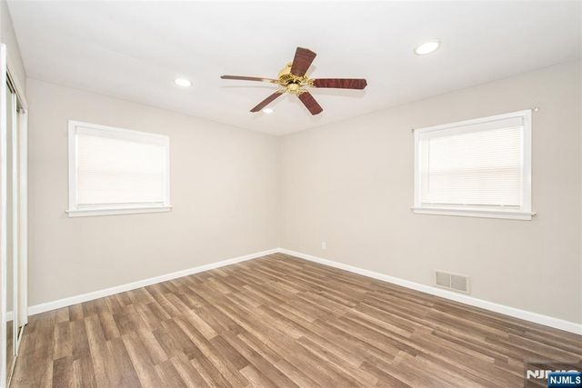 14 Hudson Street, Bergenfield, NJ 07621