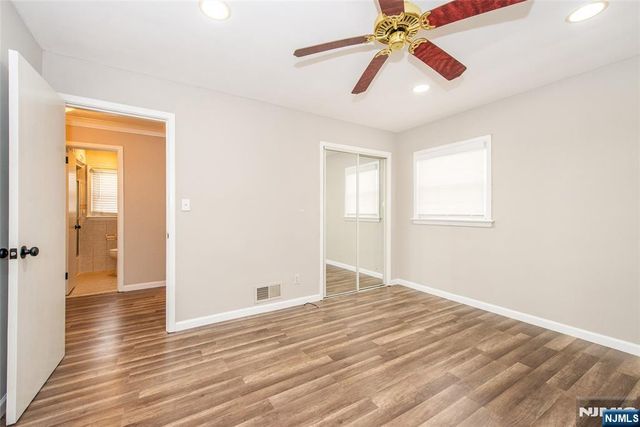 14 Hudson Street, Bergenfield, NJ 07621