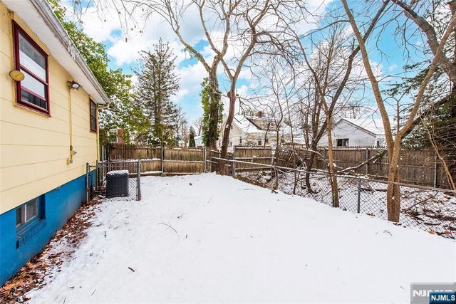 14 Hudson Street, Bergenfield, NJ 07621