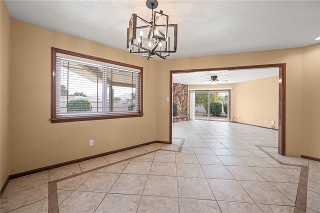 960 Hillcrest Drive, Kingman, AZ 86409