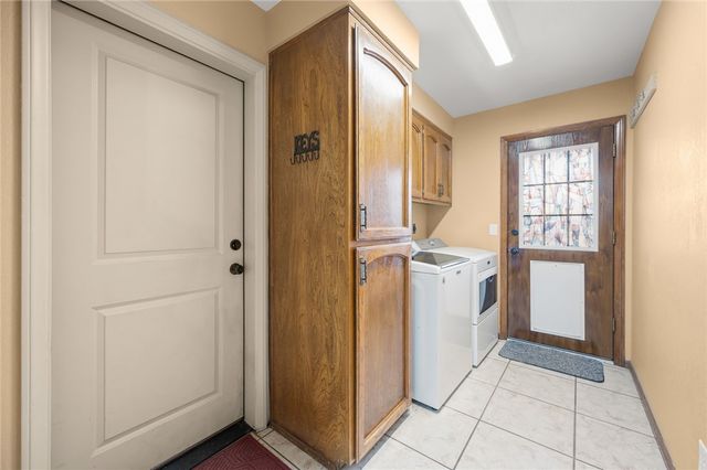 960 Hillcrest Drive, Kingman, AZ 86409