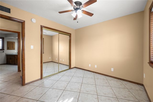 960 Hillcrest Drive, Kingman, AZ 86409