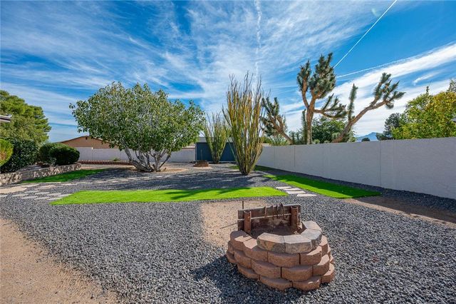 960 Hillcrest Drive, Kingman, AZ 86409