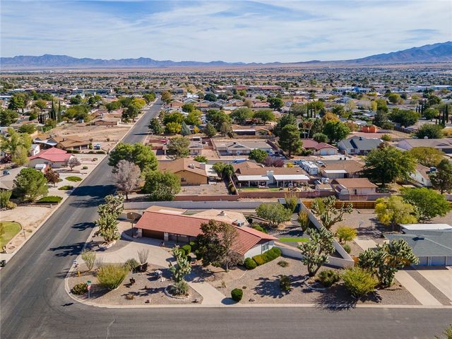 960 Hillcrest Drive, Kingman, AZ 86409