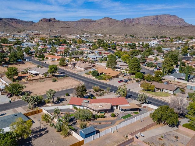 960 Hillcrest Drive, Kingman, AZ 86409