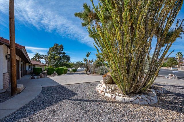 960 Hillcrest Drive, Kingman, AZ 86409