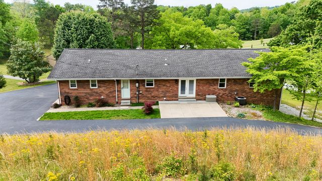 85 Mary Ann Drive, Gray, KY 40734