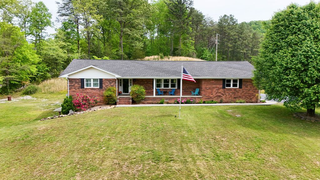 85 Mary Ann Drive, Gray, KY 40734