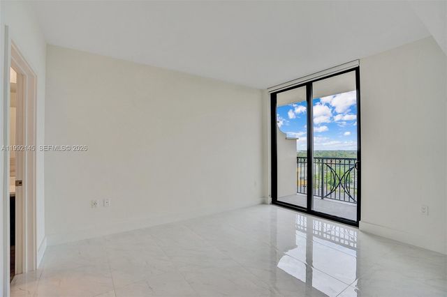 301 Altara Ave 819, Coral Gables, FL 33146