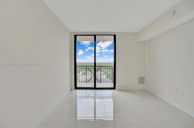 301 Altara Ave 819, Coral Gables, FL 33146