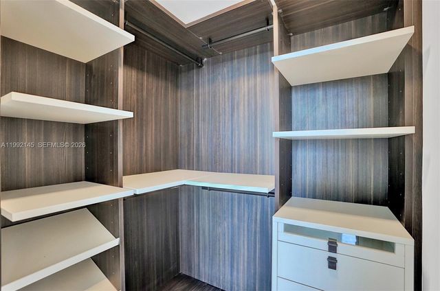 301 Altara Ave 819, Coral Gables, FL 33146