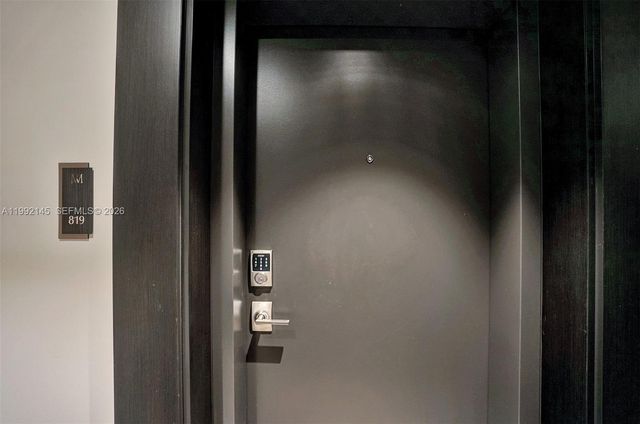 301 Altara Ave 819, Coral Gables, FL 33146