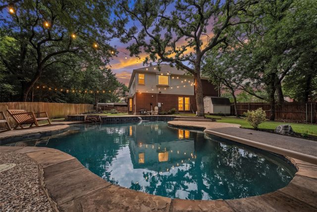 2417 Bonham Trail, Grapevine, TX 76051