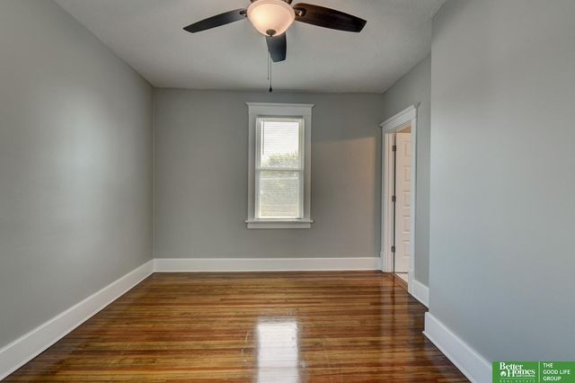 819 S 50th Street, Omaha, NE 68106