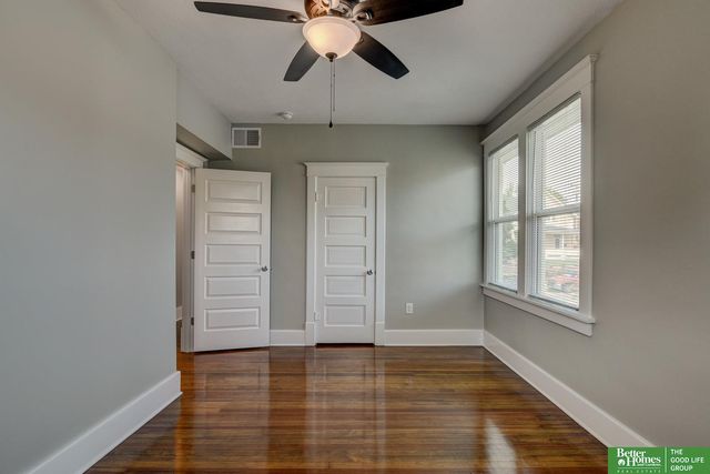 819 S 50th Street, Omaha, NE 68106
